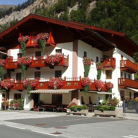 Hotel Unterkraemerhof Fusch an der Grossglocknerstrasse Eksteriør bilde